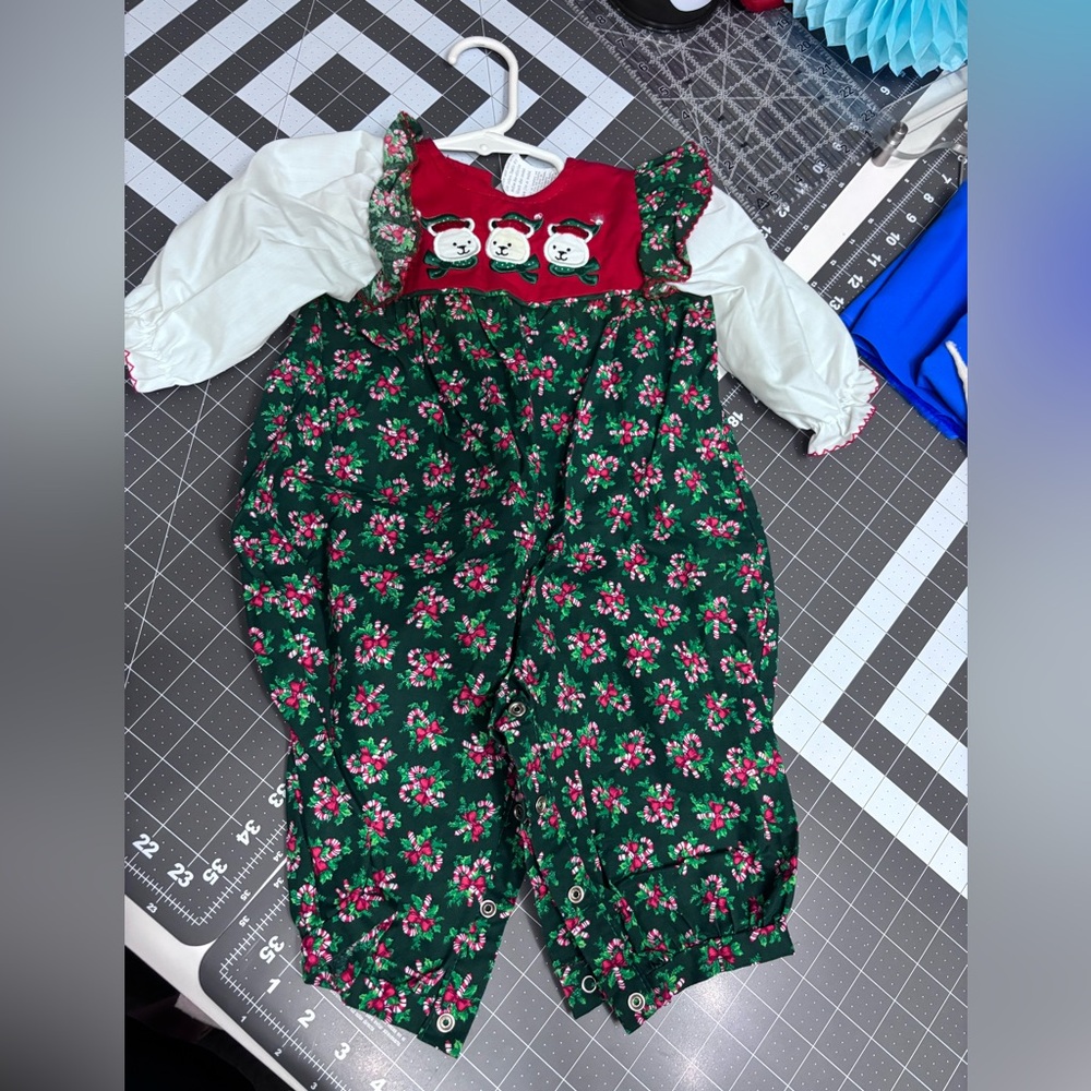 Vintage Christmas outfit